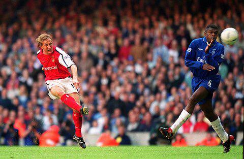 Happy 42nd Birthday Ray Parlour! Thanks for the all the great memories with Arsenal  