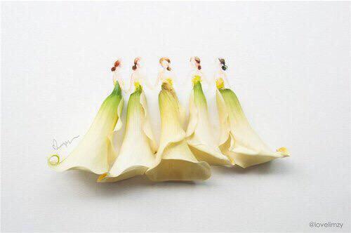 rukdd's tweet photo. เอาดอกไม้มาวางแล้ววาดต่อให้เป็นคนใส่ชุด โหล้ำอ่ะสวยมากๆๆๆ cr: twt http://t.co/wiZhTUeZJO