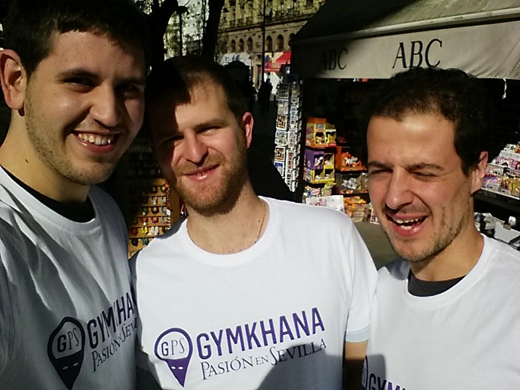 pedroparker_'s tweet photo. @fonkana_com La torrija mecánica @abcdesevilla #GymkhanaPS http://t.co/NPakJ5iwuL