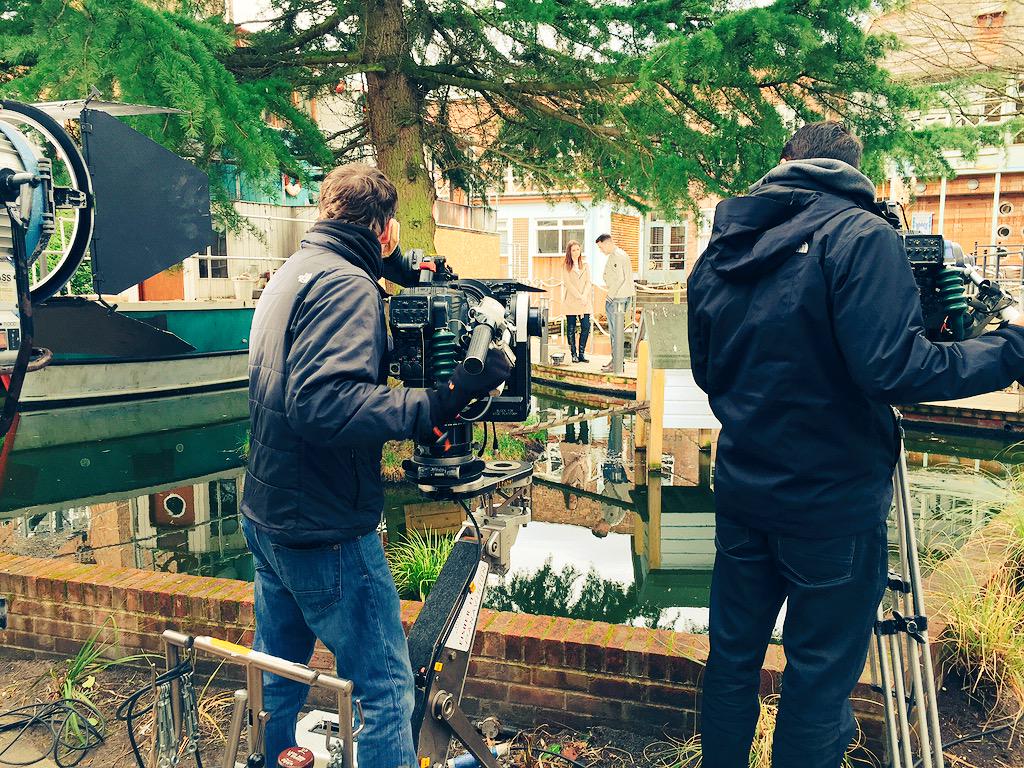 mrseanglynn's tweet photo. My Saturday morning with these guys @MissPassey & @ashoztd on @Hollyoaks shooting a great scene π #SatCrew #Darrienna http://t.co/fsduyK8qzx