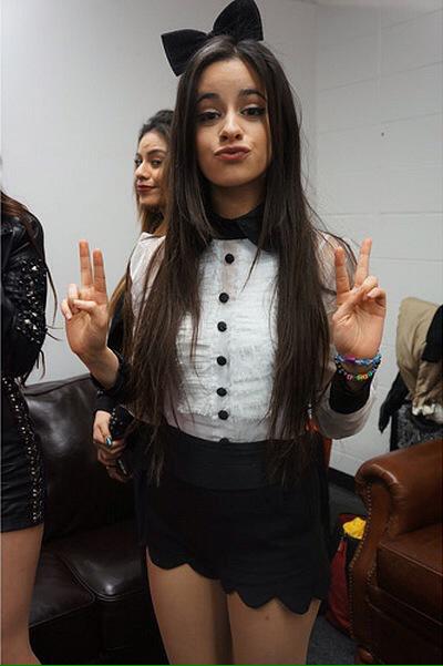 Bored. Could you all follow me?💗