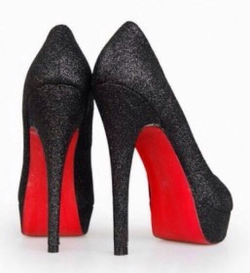 Fab shoes too! #shoes #fashion #heels #wardrobemusthave
