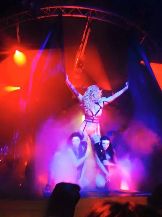 this band is amazing seen them last Saturday they are just brilliant <a href="/OfficialITM/">➕𝐼𝒩 𝒯𝐻𝐼𝒮 𝑀𝒪𝑀𝐸𝒩𝒯➕</a>