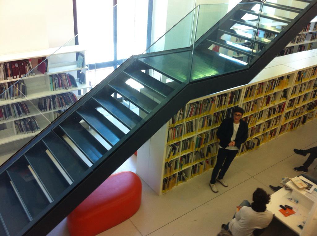 Romaeuropa's tweet photo. Dalla #Schiffer a #Schechner Ada d'Adamo ci introduce alla #performance #StoriedellaDanza http://t.co/tDS4IRD0AL