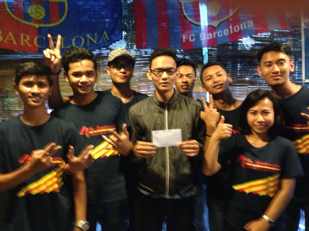 INDOBARCA_SMG's tweet photo. Terimakasih untuk @bucongID_, Hunter Games, @PusatJerseySmg telah mensukseskan #PesCompetition ini. http://t.co/RBIHvWBME0