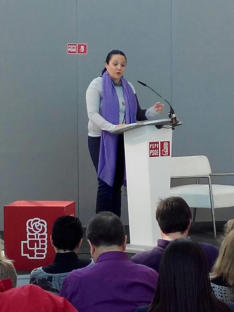 SocialistaAltea's tweet photo. En directe l'acte #Igualtat en #PalauAltea http://t.co/CQPu1QXeAC