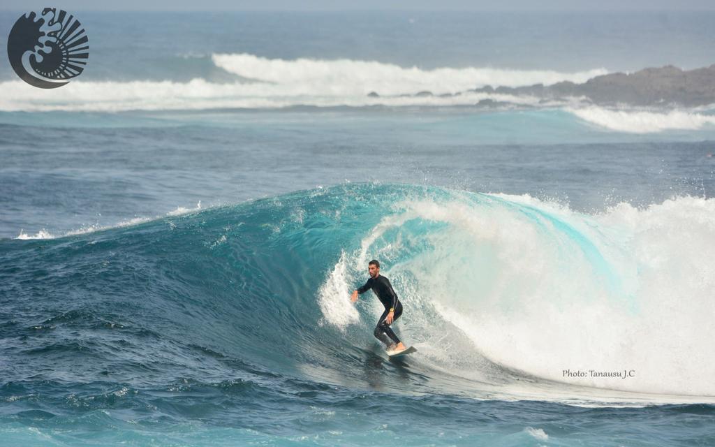gc_360's tweet photo. #Fotos desde el point la #izquierda de #LaSanta, #Lanzarote, seguimos en el Campeonato #quemaoclass2015. Síguenos! http://t.co/RnQfpHNrgK