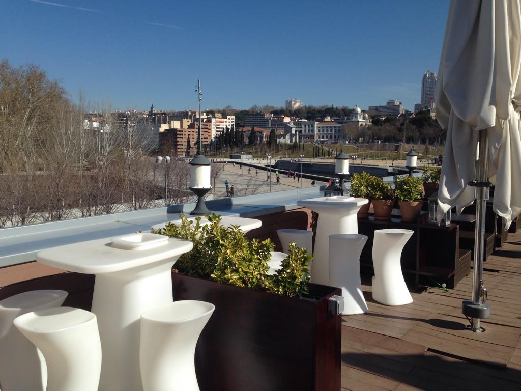 cafedelriomad's tweet photo. Abierta la terraza mirador hoy sábado y mañana domingo! 24 grados!! #terrazasmadrid #cafedelriomadrid #madridrio http://t.co/5NknrCr11M