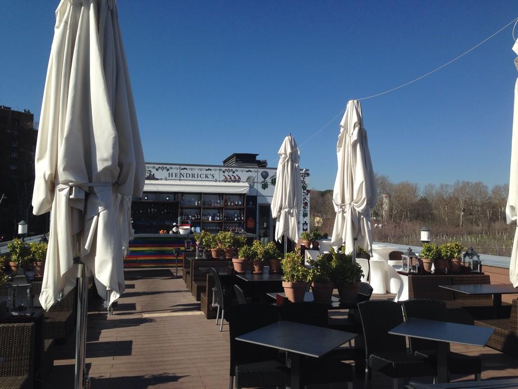 cafedelriomad's tweet photo. Abierta la terraza mirador hoy sábado y mañana domingo! 24 grados!! #terrazasmadrid #cafedelriomadrid #madridrio http://t.co/5NknrCr11M