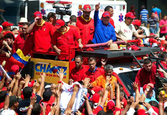 Pdte <a href="/NicolasMaduro/">Nicolás Maduro</a>: Chávez dio todo por nosotros, sacrificó su vida entera por dejarnos patria #AmorYLealtadAChavez