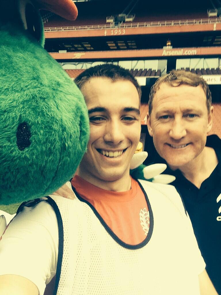 Happy Birthday to Arsenal legend Ray Parlour!  