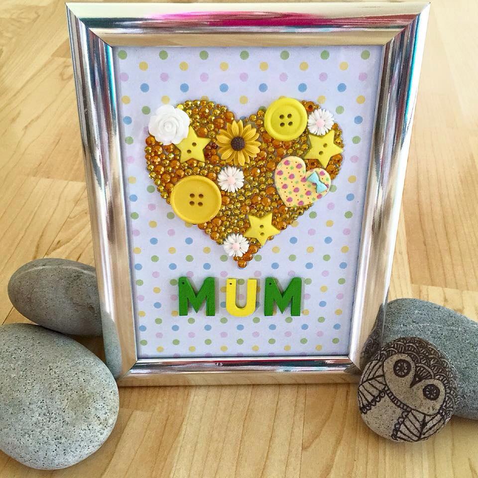 chap_creations's tweet image. #MothersDay #mothersdaygiftideas Check out my etsy page (see profile) for your own unique frame! @CraftHourRT #mother