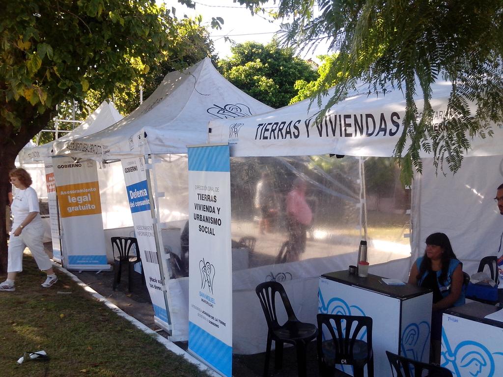 Los esperamos en el #MunicipioEnTuBarrio , en la plaza Sourdeaux, calles Andrade y Córdoba. #Gobierno
