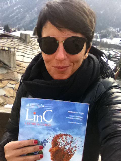 ScarpelloSerena's tweet photo. #lavorobicentenario ad altissima quota @LinC_Magazine #selfie http://t.co/Rw117ZIpsz