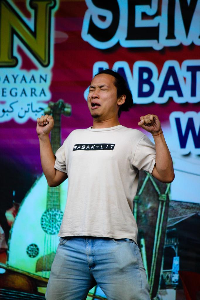 saifulzamir's tweet photo. @Sefasilent @rabaklit #Boco13 http://t.co/vG3gtDcBva