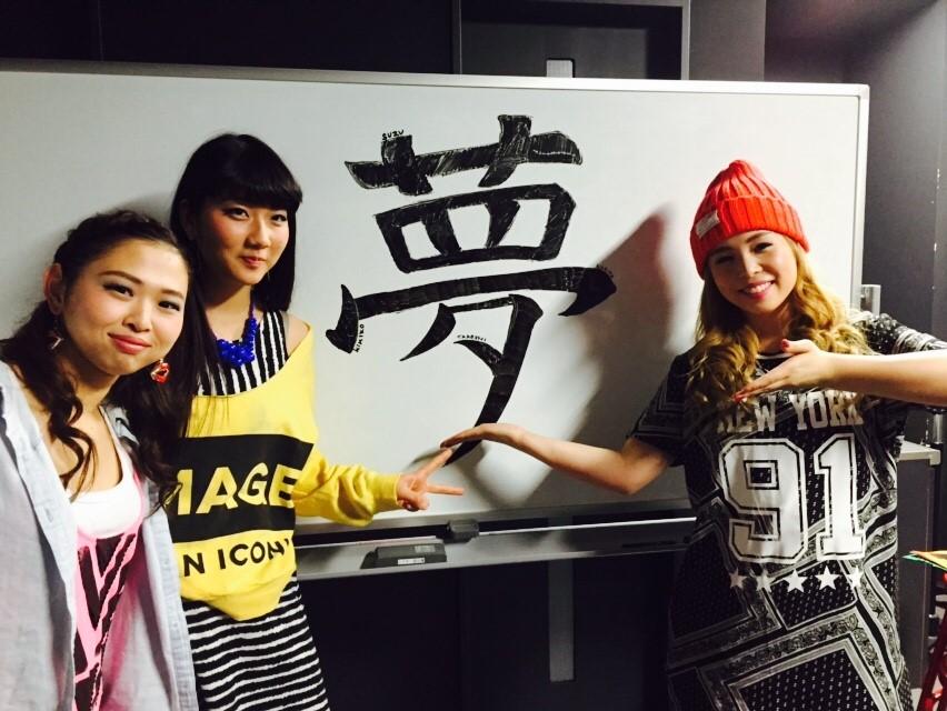 geitanPDC's tweet photo. そして彼らは素敵な後���と先生方とスタッフさんに見守られて、それぞれの道へ旅立つのです。 http://t.co/g0M0chXS4j