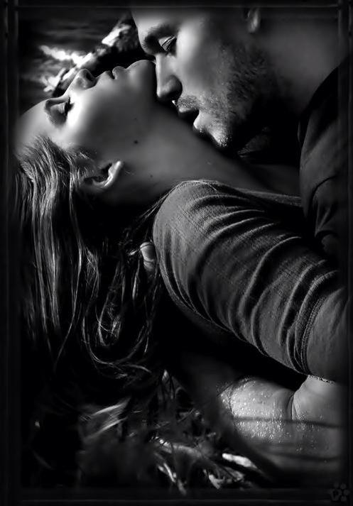 @Kink_k_ But of course, I can resist anything but temptation.