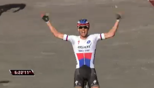 1 año de diferencia <a href="/Etixx_QuickStep/">etixx_quickstep</a> #StradeBianche