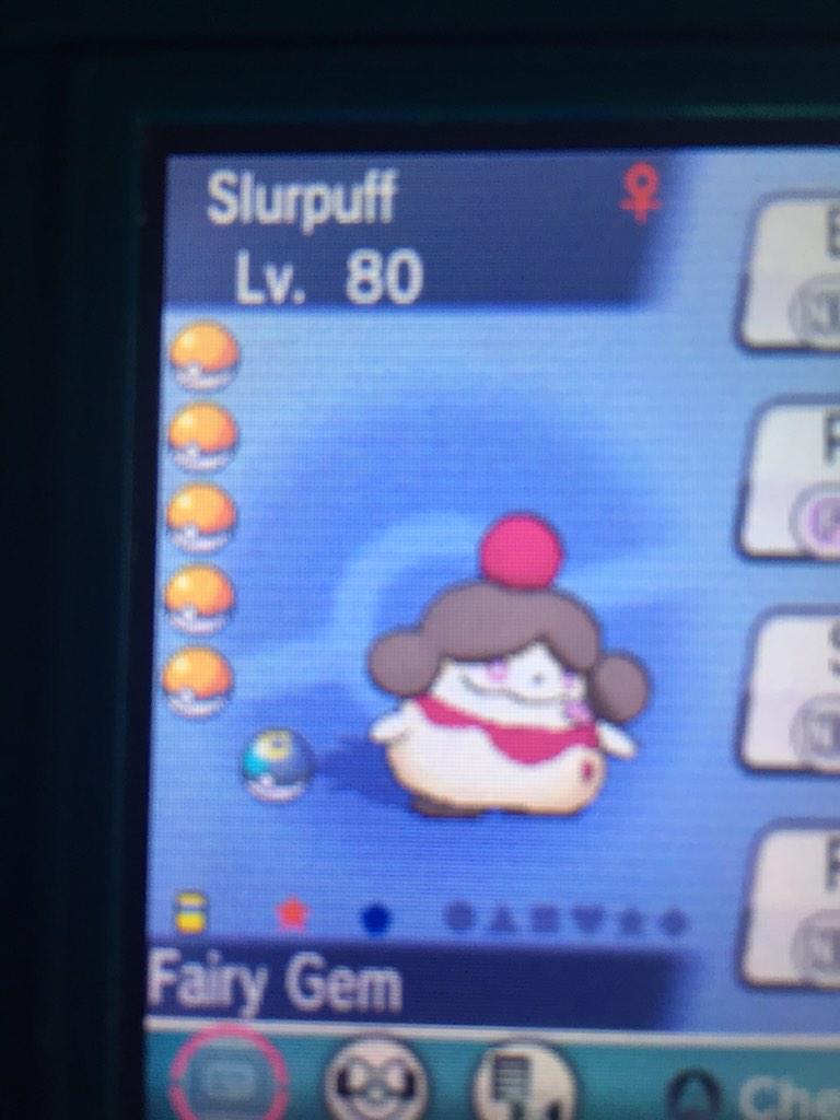 MeringuePuff's tweet image. //Me!