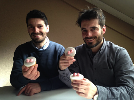 JackyKASW's tweet photo. Tom &amp; Henry Herbert (The Baker Boys) with the Booby Cup Cakes they have made for KASW... How lucky are we ??? http://t.co/Q39tPoz0Em