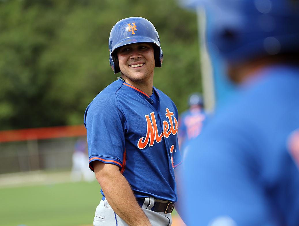 AdamRubinMedia's tweet photo. Outfielder Vicente Lupo (@Zeltix), who played outfield last season with @Kingsport_Mets. http://t.co/VOX2XGUGqs