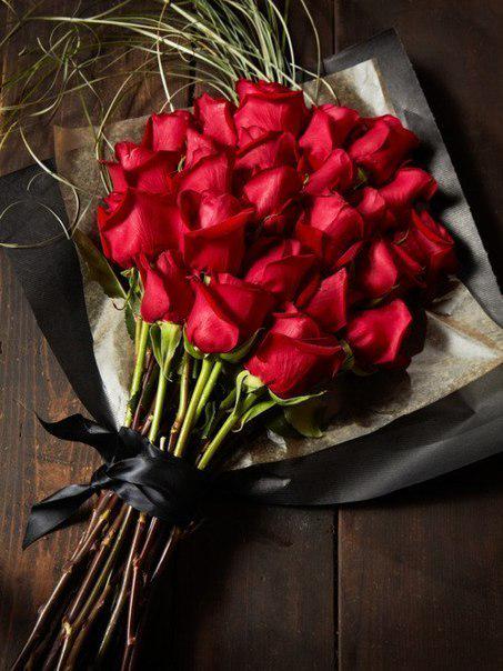  Happy Birthday Dear! Thank you for the wonderful love story! I wish you creative achievements! 