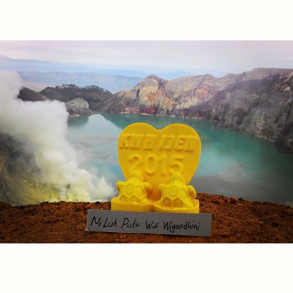 Halo halo selamat pagi <a href="/Niluhputudhini/">Dhinii</a>