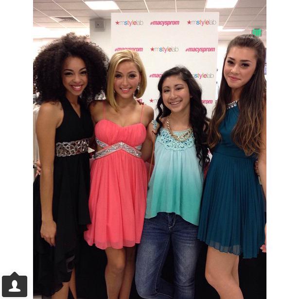 SSRealm's tweet photo. Sweet Suspense today with a fan! (via @.julialovesvolleyball on instagram) http://t.co/sdx7QaswmH