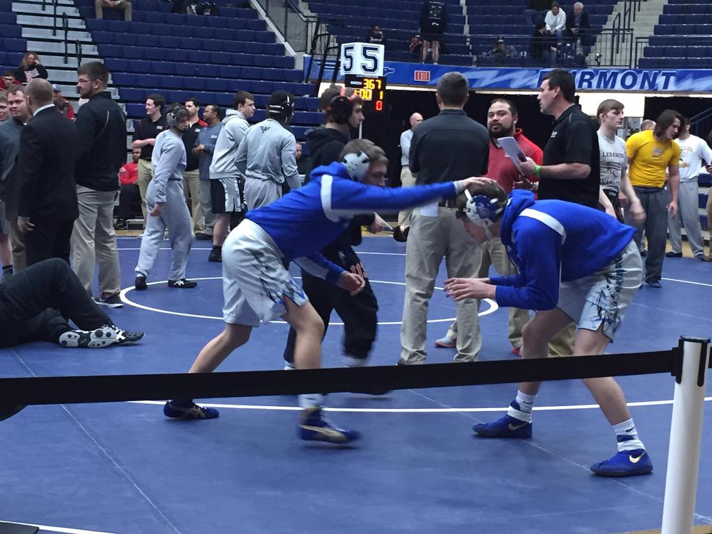 MBurgWrestling's tweet image. Here are our 2015 District Finalists warming up for the Finals!  #LetsBang!