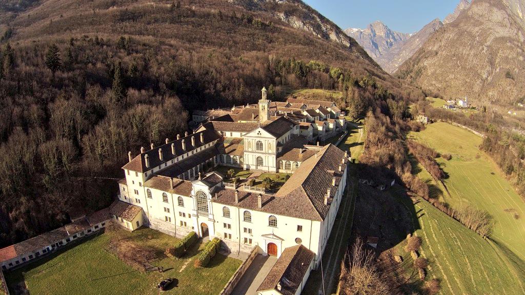 Dronebelluno Un Sole Stupendo Bacia 600 Anni Di Storia Certosa Di Vedana Sospirolo Belluno Parco Delle Dolomiti Italy Http T Co 0uwdywz1sp