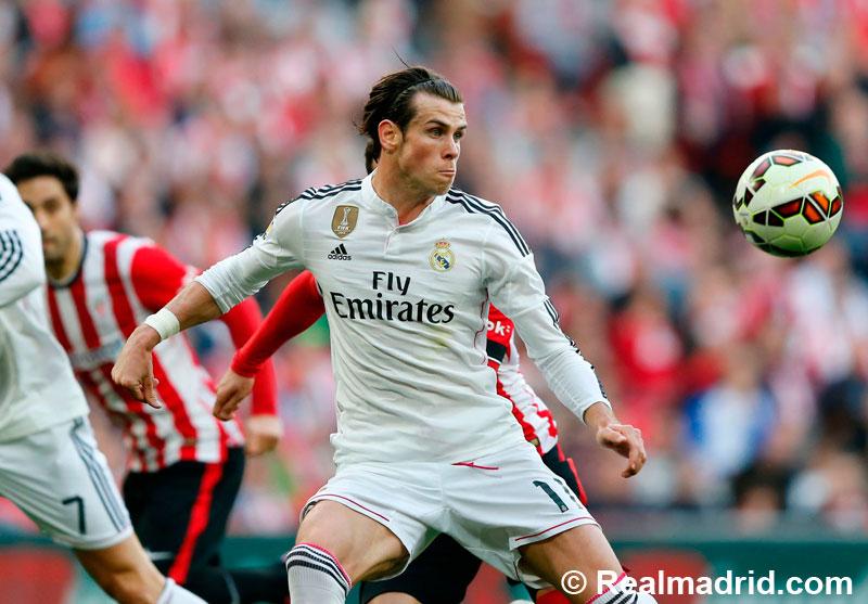 Las mejores imágenes del partido de hoy #ATHvsRealMadrid #RMLive <a href="/MarceloM12/">Marcelotwelve</a> <a href="/Cristiano/">Cristiano Ronaldo</a> <a href="/raphaelvarane/">Raphaël Varane</a> <a href="/GarethBale11/">Gareth Bale</a>