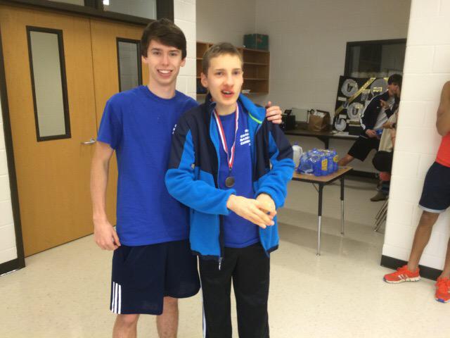 challengerrrhs's tweet photo. What a great way to end the season💙🏀 http://t.co/t8Wl1yLNth