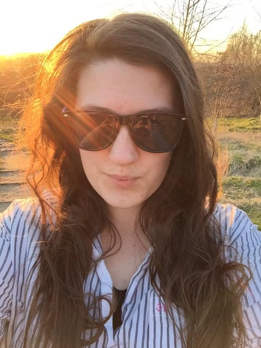 Had an awesome day in the March sun!! ❤️❤️ http://t.co/t2k1Y1gut2<a href="/tag/camgirl"class="tags"><span>#camgirl</span></a><a href="/tag/manyvids"class="tags"><span>#manyvids</span></a>
