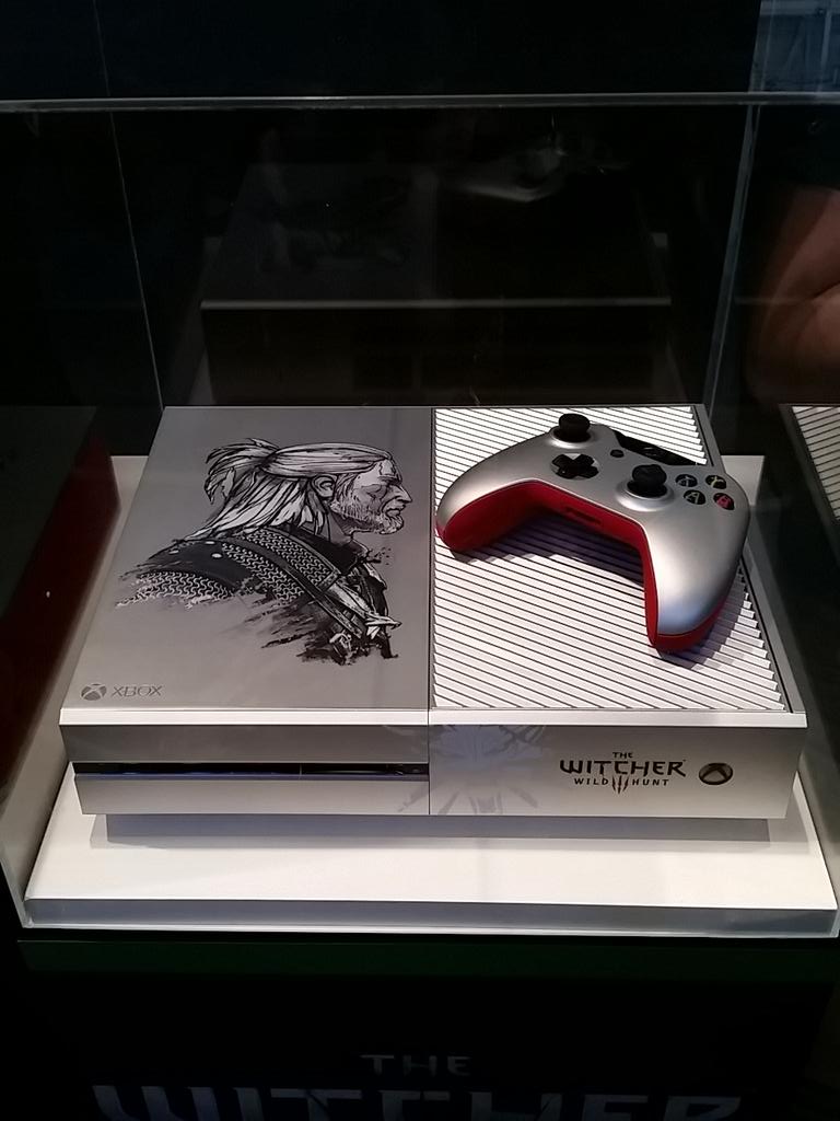 bnizz82's tweet photo. #XboxWitcher3Sweeps #XboxOne http://t.co/T0z1gS190b