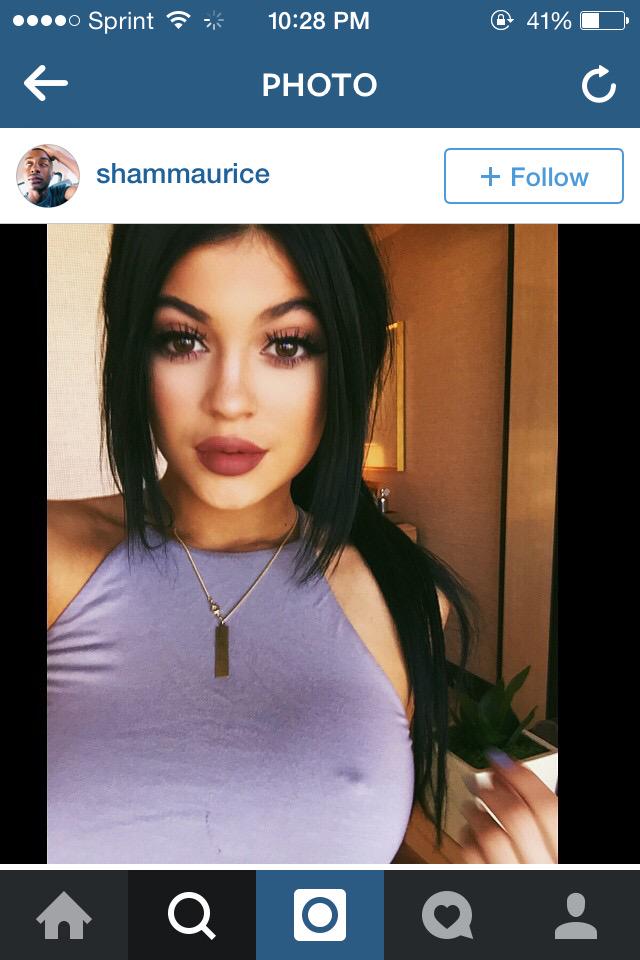 BootyPics8's tweet photo. Perfection 😍😍 @KylieJenner http://t.co/TWy1qAqAy7