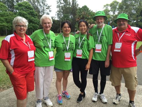 It's a big happy team. Hear hear for our amazing volunteers @HeartAust @gearupgirl @jenny__hong