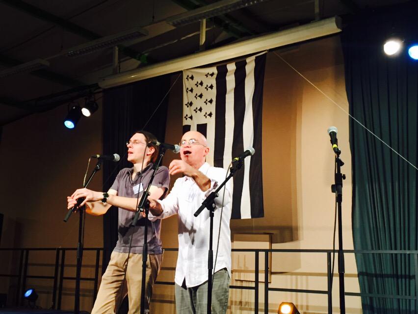 + de 300 personnes pour le 47ème Fest-Noz annuel du Cercle Celtique MIBIEN AR MOR au CDA #Poissy ! #Breizh #kenavo !