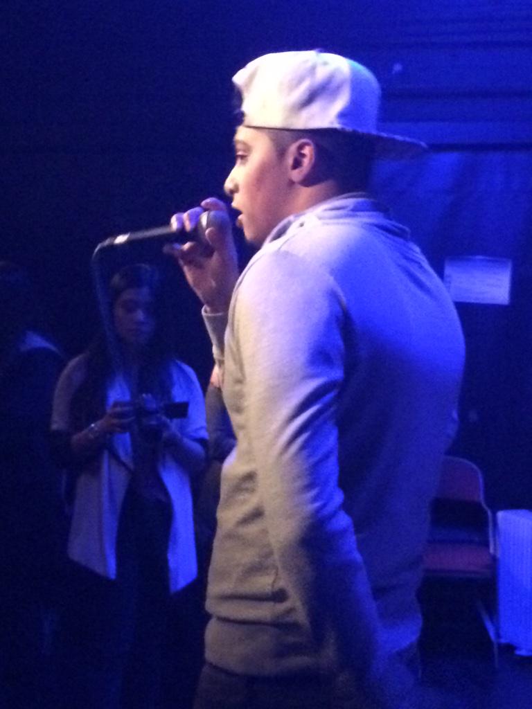 Embedded image permalink