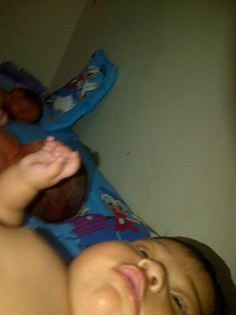 noOemicita's tweet photo. #selfie con mis amiguitos los gemelos Dante y Brunito http://t.co/fNd76MbU8V