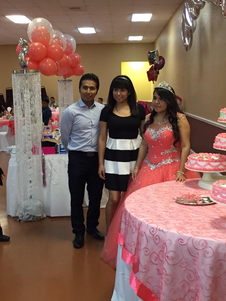 CandyGP1's tweet photo. At Arelis #15 #Años #felicidades http://t.co/nsjWbPZ7oF