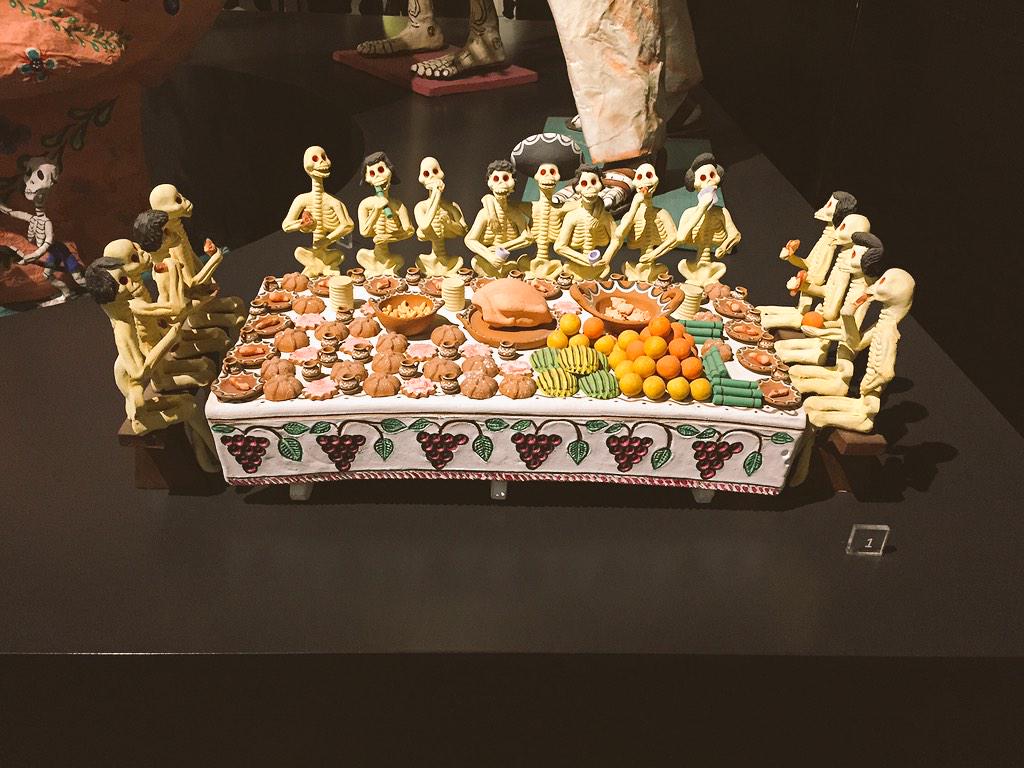 Última cena versión mexa #SaboresModelo <a href="/CervezaModeloMX/">Cerveza Modelo</a> #SegundaParada #MAP #MuseoArtePopular