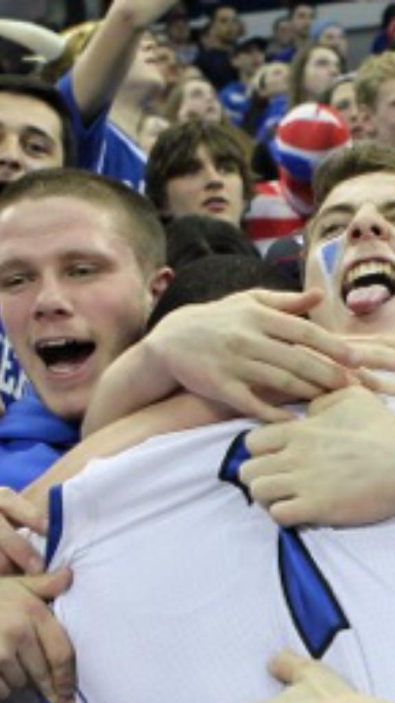 brendanpowers6's tweet photo. When your team's going to the Garden but you realize you left your water running http://t.co/glNFtwC8JN