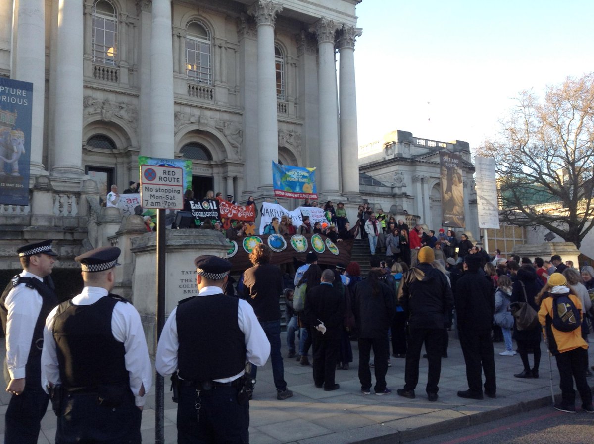 drop_BP's tweet image. 120 climate campaigners + BP Vikings sailed to @Tate Britain to demand they drop @BP_plc sponsorship! #TimetoAct2015