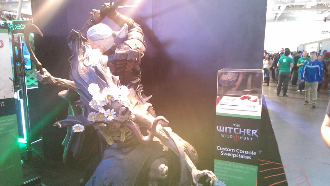 xChivalryx's tweet photo. #paxeast #xboxwitcher3sweeps me so excite http://t.co/Qohds7F5zJ