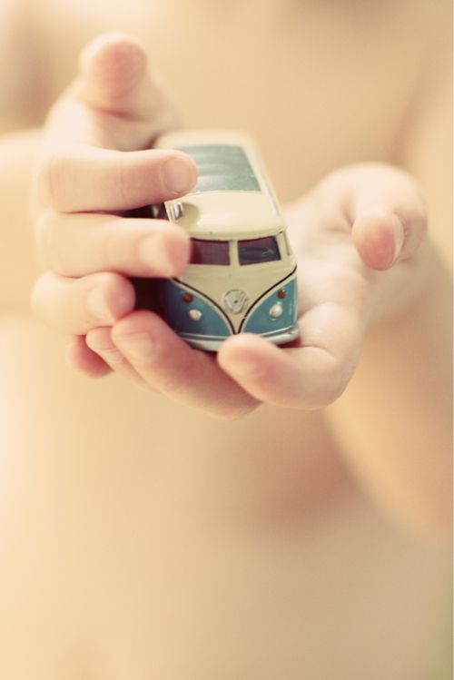 U.S., 4 MILLION Battered Women; 19 MILLION CHILDREN Abused by Sibling(s); women can DRIVE AWAY; children can't.