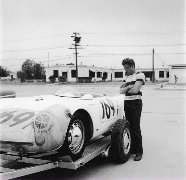 Pier_Cosimato's tweet photo. #JamesDean http://t.co/GP6hqV8y1u