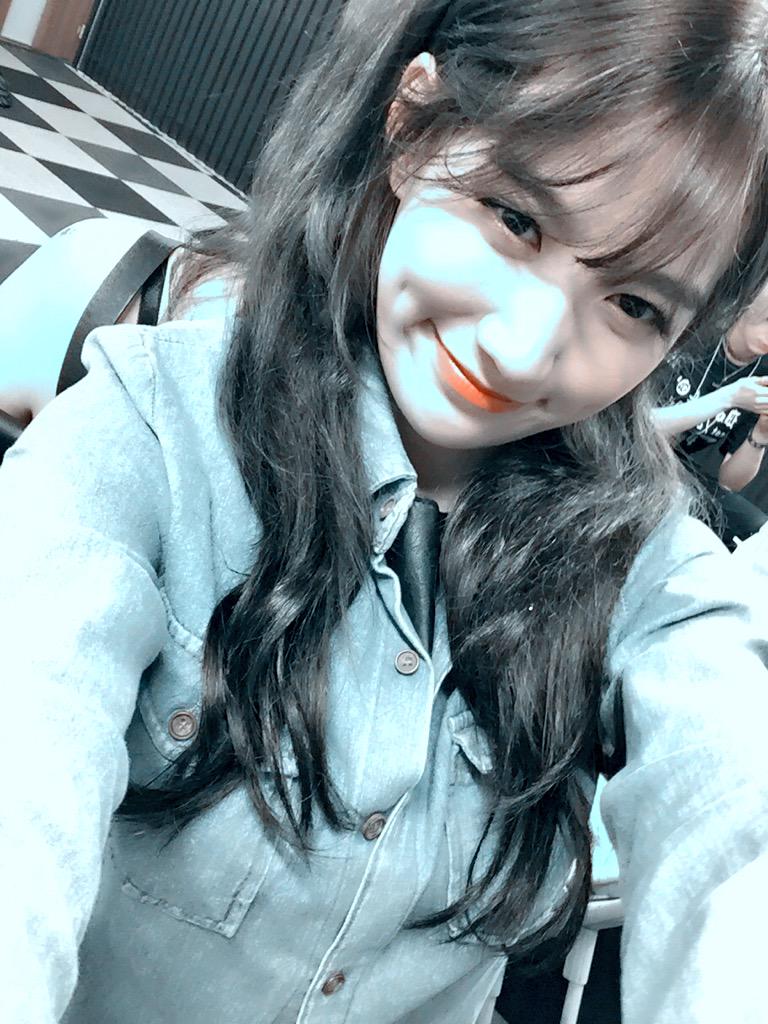 지원언니 머리다~~~~♥♥
긴머리다 긴머리!!!!

일본스케쥴 끝!!!
한국에서 만나요♥