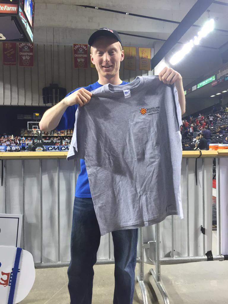 114WestMain's tweet photo. Wonderland Residents remain undefeated in halftime contests at the CAA tournament. http://t.co/5WIlNtNcyh