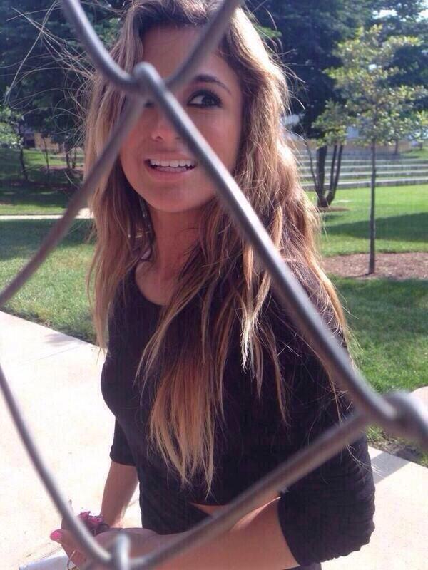 Sorry to bother anyone but does anyone have a really nice header that would go good with this if so contact me :)