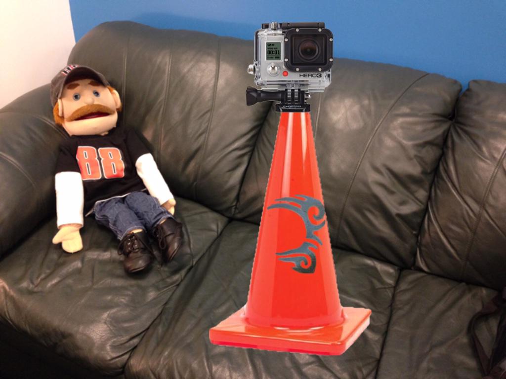 Hammerdropper88's tweet photo. “@JMorrisTV: @JOverstreet128 @TheOrangeCone @FOXSports1 I think @Hammerdropper88 has a prototype. http://t.co/z1N00sDbtR” #GoCone